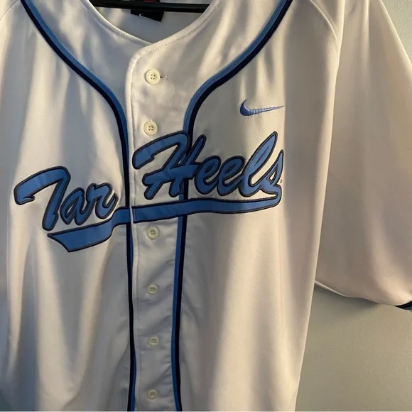 Nike Team UNC Tar Heels Baseball Jersey Men’s XXL – White/Carolina Blue - Picture 3 of 5